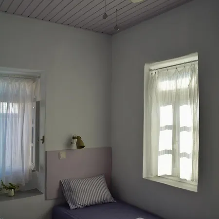 Dina's House-tinos Island